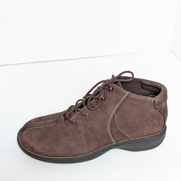 White mountain leather lace up boots - Picture 2 of 16